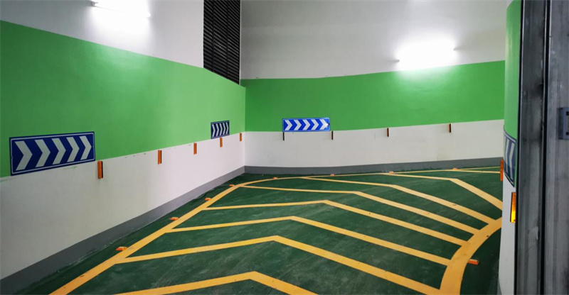 地库道路交通标志标线技术要求